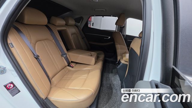 Hyundai Sonata 2020 — photo 25