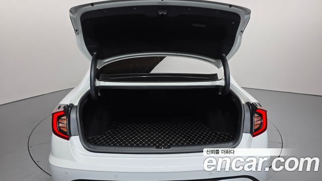 Hyundai Sonata 2020 — photo 26