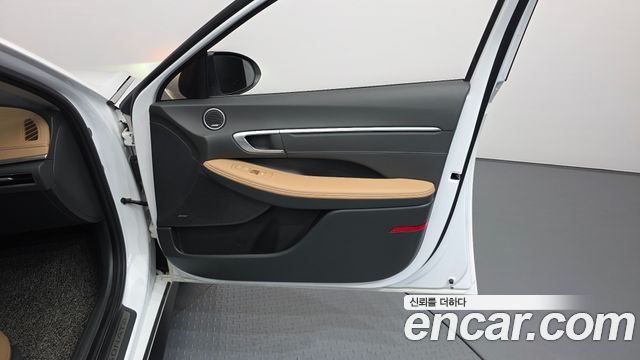 Hyundai Sonata 2020 — photo 15