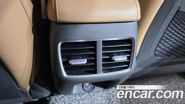 Hyundai Sonata 2020 — photo 32