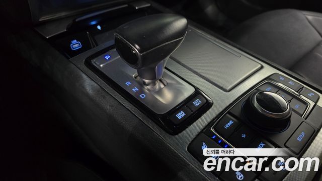 Genesis G80 2019 — photo 9