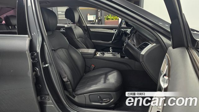 Genesis G80 2019 — photo 10