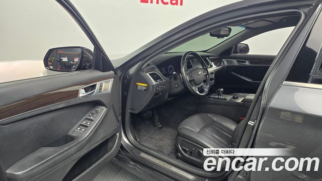 Genesis G80 2019 — photo 11