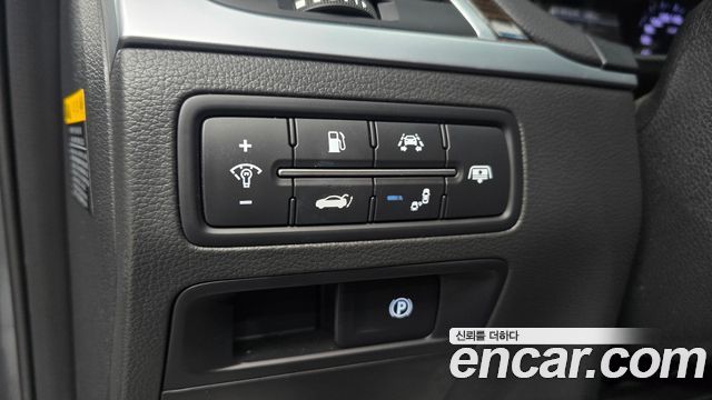Genesis G80 2019 — photo 14