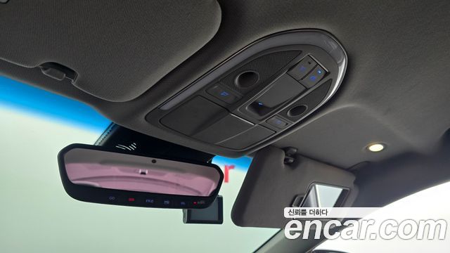 Genesis G80 2019 — photo 20