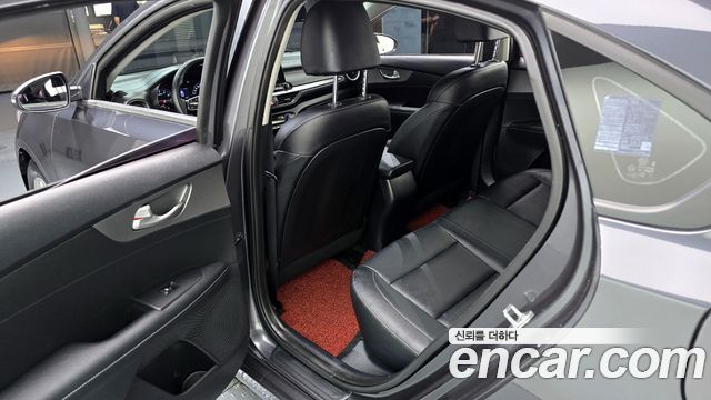 Kia K3 2020 — photo 16