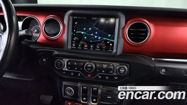 Jeep Wrangler 2019 — photo 20