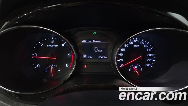 Kia Canival 2019 — photo 8