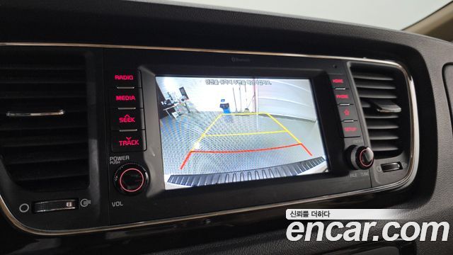 Kia Canival 2019 — photo 15