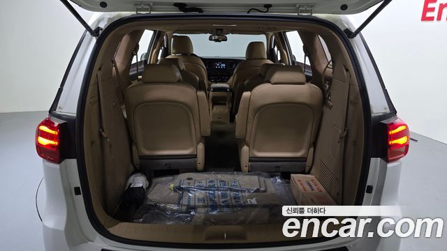 Kia Canival 2019 — photo 20