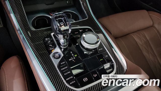 BMW X5 2022 — photo 12