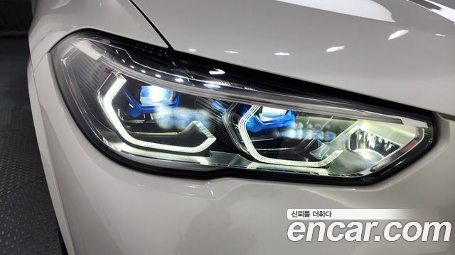 BMW X5 2022 — photo 8