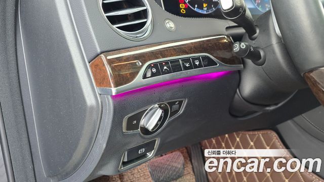 Mercedes-Benz S-Class 2020 — photo 23