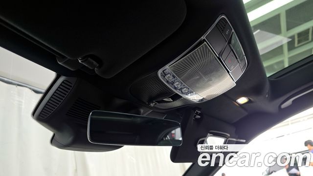 Mercedes-Benz S-Class 2020 — photo 34