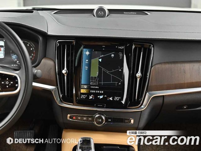 Volvo S90 2021 — photo 14