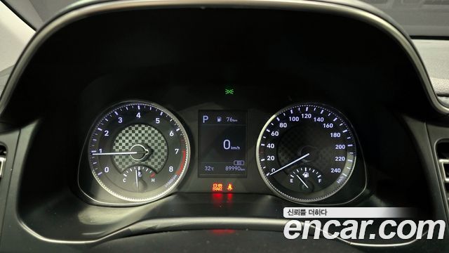 Hyundai AVANTE 2020 — photo 8
