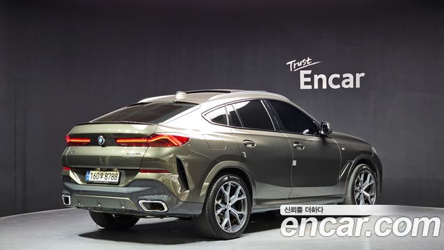 BMW X6 2021 — photo 2