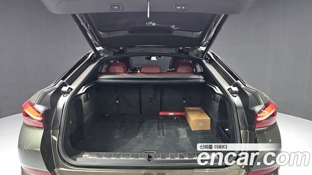 BMW X6 2021 — photo 16