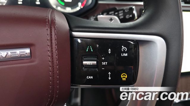 Land Rover Range Rover 2025 — photo 16