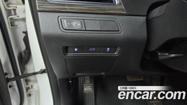 Hyundai Sonata 2015 — photo 17