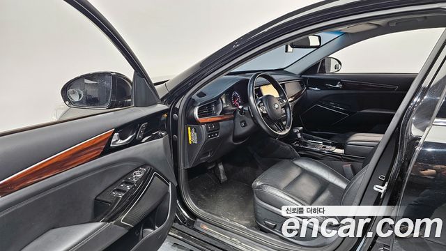 Kia K7 2017 — photo 10
