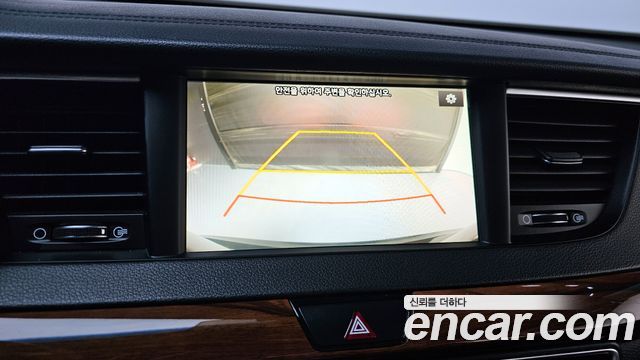 Kia K7 2017 — photo 14