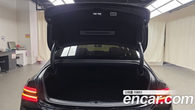 Genesis G80 2021 — photo 21