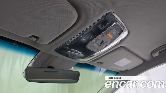 Genesis G80 2021 — photo 22