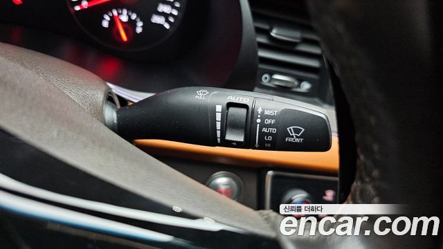 Kia K7 2017 — photo 27