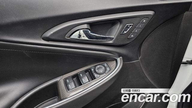 Chevrolet Korea Malibu 2017 — photo 16