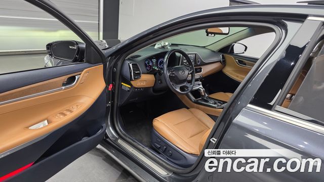 Hyundai Grandeur 2018 — photo 10