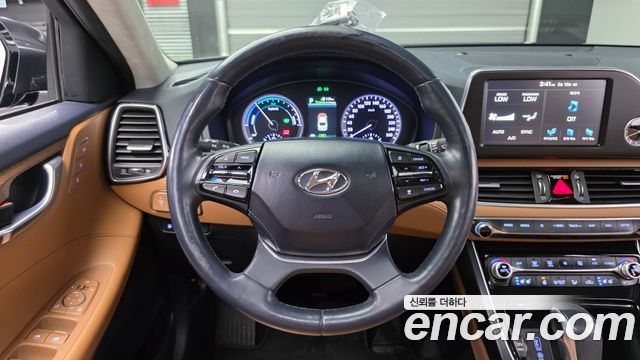 Hyundai Grandeur 2018 — photo 12