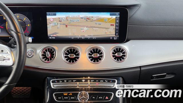 Mercedes-Benz CLS-Class 2019 — photo 14