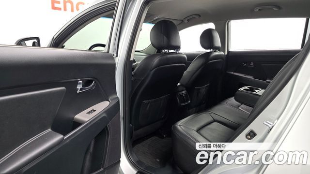 Kia Sportage 2014 — photo 17