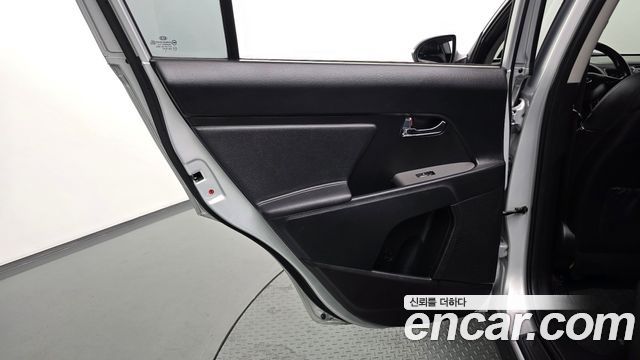 Kia Sportage 2014 — photo 15
