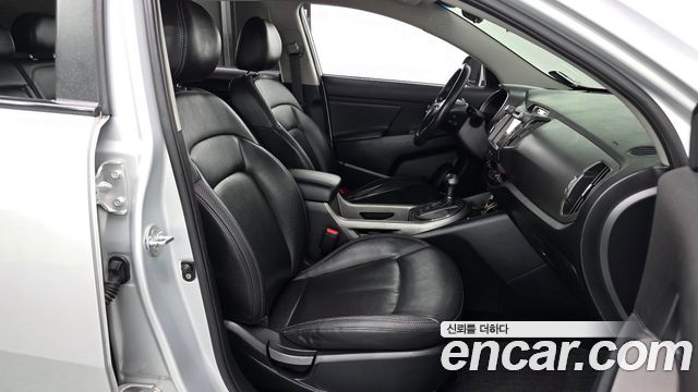 Kia Sportage 2014 — photo 16