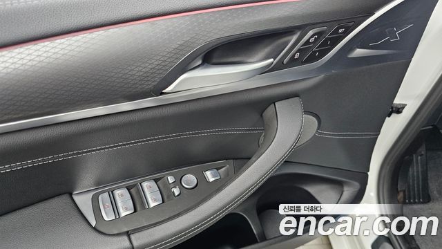 BMW X4 2025 — photo 27
