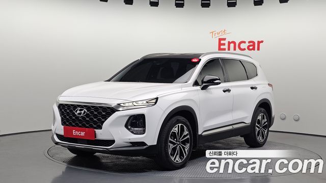 Hyundai Santafe 2019 — photo 1