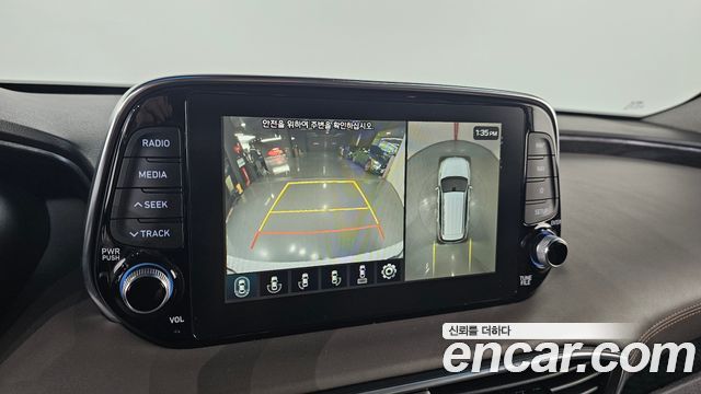 Hyundai Santafe 2019 — photo 17