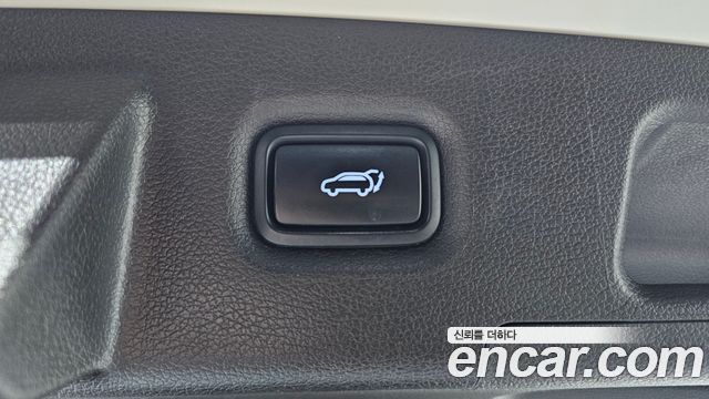 Hyundai Santafe 2019 — photo 20