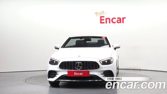 Mercedes-Benz E-Class 2022 — photo 3