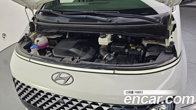 Hyundai Staria 2022 — photo 6