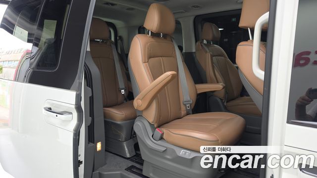 Hyundai Staria 2022 — photo 18