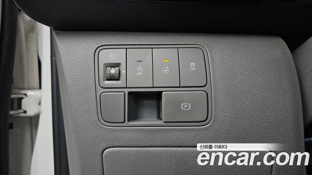 Hyundai Staria 2022 — photo 23