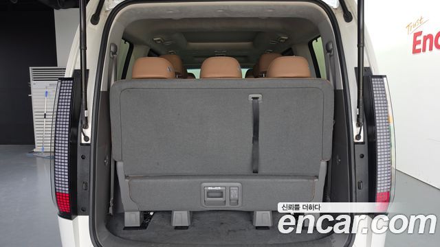 Hyundai Staria 2022 — photo 26