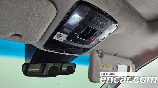 Hyundai Staria 2022 — photo 31