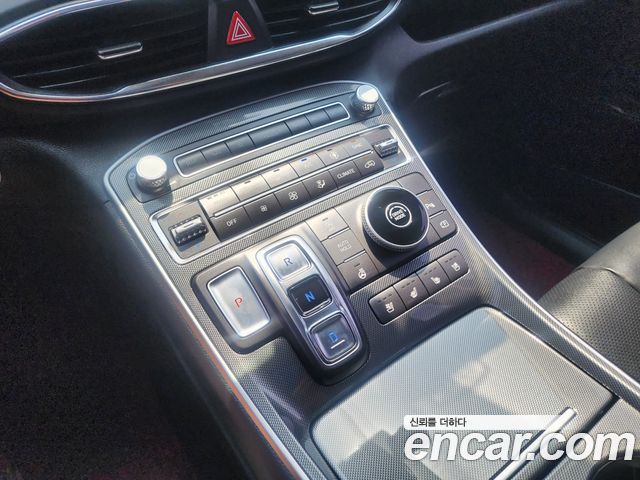 Hyundai Santafe 2021 — photo 15