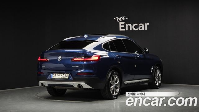 BMW X4 2021 — photo 2