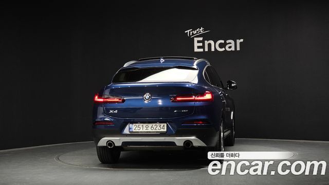 BMW X4 2021 — photo 4