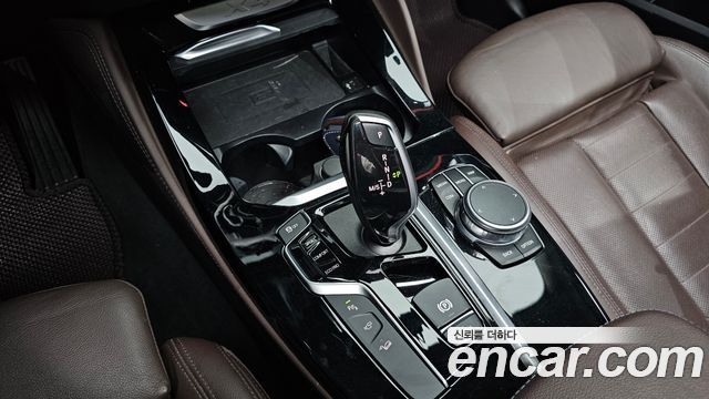 BMW X4 2021 — photo 12